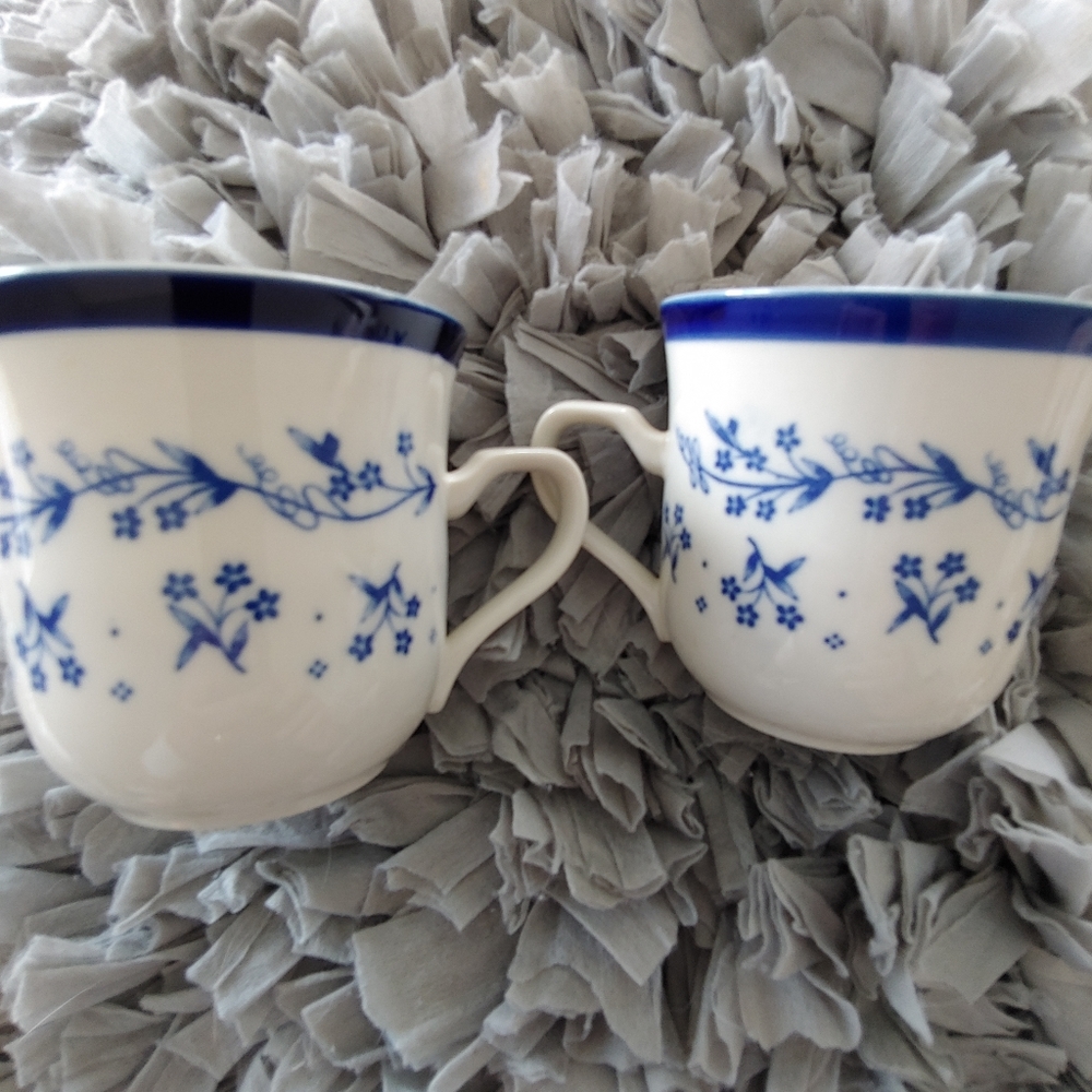 Provence 260 bouquet Blue Coffee/Tea Mugs (4)